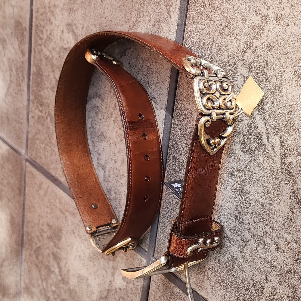 Brighton Brown Leather Belt with Gold-Tone Decorative Buckle